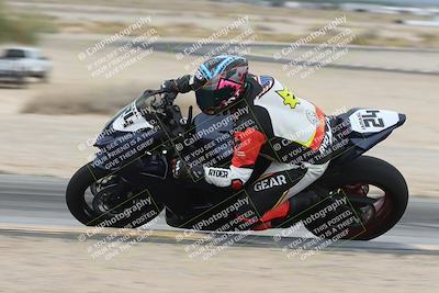 media/Nov-15-2025-Race Pace (Sat) [[8de605a2d8]]/Verified Riders/Turn 9 Inside (950am)/